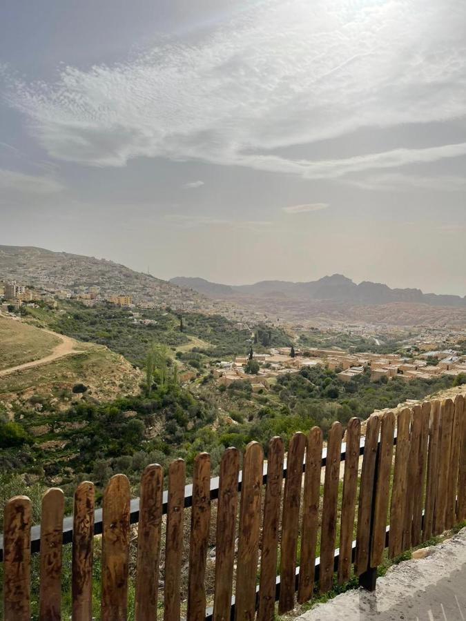 Grandpa House Apartment Wadi Musa Exterior foto